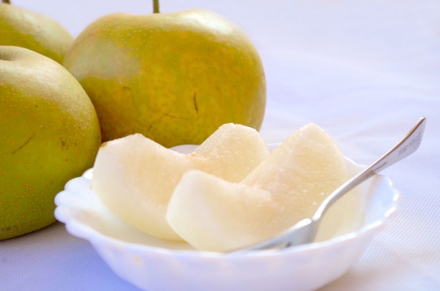 お弁当の梨の入れ方 変色する 塩水につけるべき 正しい方法はコレ