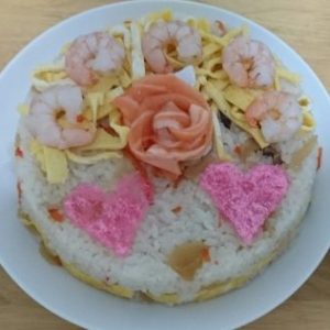 ちらし寿司ケーキを作りたいケド型がない！代用出来るものや型を作る方法をご紹介！